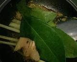 Foto langkah ke 1 dari resep Opor Ayam Kampung no MSG.