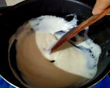 A picture of step 5 of White Sauce Pasta.