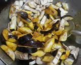 बैंगन आलू की सब्जी (baingan aloo ki sabzi recipe in Hindi) रेसिपी चरण 1 फोटो