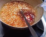 Foto langkah ke 1 dari resep Bolu caramel / sarang semut.