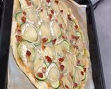 Foto del paso 6 de la receta: Hojaldre de calabacín, queso de cabra y jamón