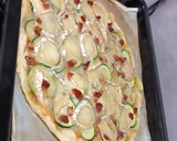 Foto del paso 6 de la receta: Hojaldre de calabacín, queso de cabra y jamón