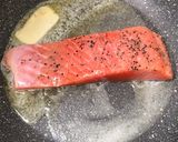Foto langkah ke 2 dari resep Salmon panggang dabu-dabu.