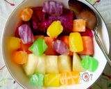 Foto langkah ke 7 dari resep Es Buah MeNaPa (Melon Naga Papaya) Kiko.
