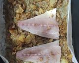Foto del paso 3 de la receta: Lecha (Pez Limón) al horno con cama de patatas y cebollas al pimentón y hierbas Provenzales