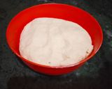 A picture of step 1 of Pyaz kachori.