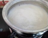 A picture of step 2 of Caramelized rice kheer.