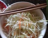 Hình bước làm 2 của món Gỏi đu đủ thái chay
