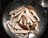 Foto del paso 2 de la receta Pack choi con setas Shiitake