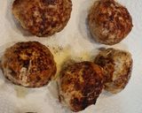 Foto del paso 5 de la receta: Albóndigas de carrillera ibérica en salsa de queso, berenjena y calabacín