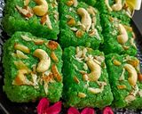फलाहारी लौकी बर्फी (falahari lauki barfi recipe in hindi रेसिपी चरण 9 फोटो
