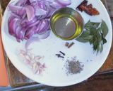 A picture of step 2 of Horsegram Sambhar and Stir fry.