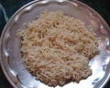 वेजी मसाला मैगी (veggie masala maggi recipe in Hindi) रेसिपी चरण 1 फोटो