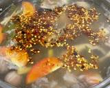 ต้มยำปลานิลใส่ใบกะเพรา วิธีทำสูตร 3 รูป