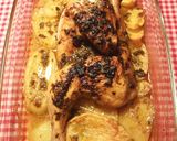 Foto del paso 3 de la receta Pollo al horno, con ajos, perejil y patatas