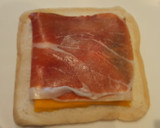Foto del paso 3 de la receta: Canutillos de pan de molde rebozados