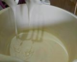 Foto langkah ke 2 dari resep Bolu Jadul / Marmer Cake Ekonomis 2 Telur.