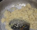 A picture of step 2 of Semolina modak.