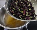 A picture of step 3 of Mogri sabji.