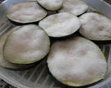 Foto del paso 1 de la receta: Berenjenas fritas con queso de cabra