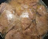 Sült marhacomb hagymaágyon🐃🕚✨ recept fázis 5 fotója
