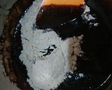 Foto langkah ke 3 dari resep Chocolate Custard Muffin.