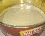 Foto del paso 4 de la receta: Bizcochuelo de naranja, en lata de dulce de batata