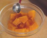 A picture of step 3 of Pumpkin Mont Blanc Cake (Squash Cake).