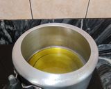 A picture of step 2 of Saunf wali masaledar turai.