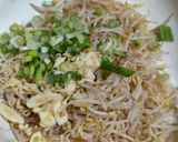 Foto langkah ke 2 dari resep 콩나물 무침||Kong Namul Muchim (Banchan/Side Dish/Tumisan/Pendamping sajian) ala Korea.
