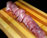 Foto del paso 2 de la receta: Solomillo de cerdo con bacon y piña