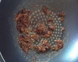 รูปขั้นตอนการทำที่ 4 ของ ไก่ผัดซอสเอ็กซ์โอ