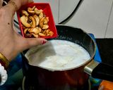 A picture of step 3 of Semiya Payasam.