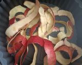 Une image de l'étape 4 de 🍎 Tarte aux pommes croustillante (garnitures antigaspi).