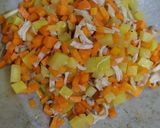 Foto langkah ke 3 dari resep Pastel Sayur Ayam Renyah.