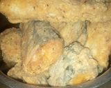 A picture of step 4 of Gangaria(crispy fried fish).