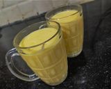 A picture of step 3 of Mango lassi.