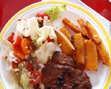 Foto del paso 3 de la receta: Filete de carne, ensalada y calabaza saludable rápido