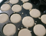 Foto langkah ke 3 dari resep Poffertjes Keto.