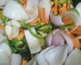 A picture of step 1 of Peri veggies mayo pasta.