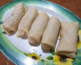 Foto langkah ke 5 dari resep Chicken Egg Roll ala HokBen + salad + sup tahu.