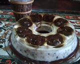 Foto langkah ke 4 dari resep Puding Lapis Coklat Oreo.