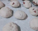 Foto del paso 4 de la receta: Pancitos de Salamin 🥖