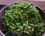 A picture of step 2 of Sarson Ki Bhujiya/ Dry Sarson Bhaji.