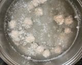 Hình bước làm 4 của món Canh hẹ thịt viên