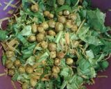 Foto del paso 4 de la receta: Ensalada con garbanzos tostados