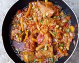 A picture of step 2 of Spaghetti with veggies sauce.