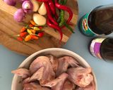 Foto langkah ke 1 dari resep Ayam Goreng Pedas Manis Gurih.