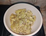 Foto langkah ke 3 dari resep Bitterballen Ayam Jamur.