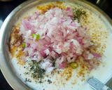 A picture of step 3 of Onion Raita.